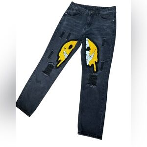 Men’s black distressed acid trip smile face jeans size Medium